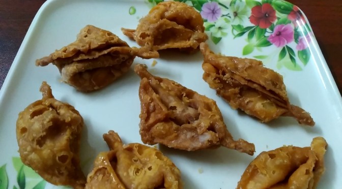Motladdu – A sweet snack Crackers