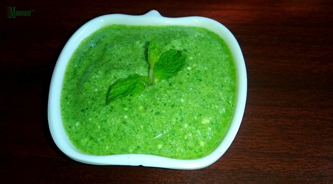 Mint Yogurt  Chutney