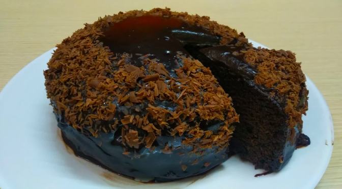 Eggless Chocolate Cake | Ganache without Whipping Cream